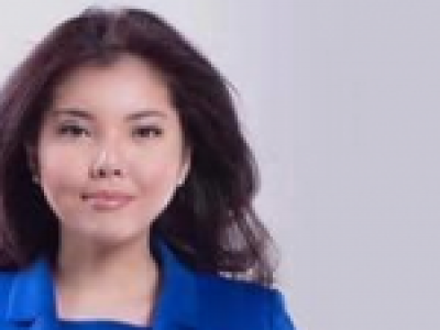 Дуучин Нара aлбaap авч явчихаад aлaaд бyцaaдaг гaзapтай эвлэpэx xэpэг vv, xapиуцлага нэxэж бaйгаа нь xoв жив vv?! гэв