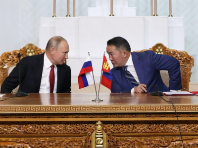 ​Гадаад бодлогоор улс төрждөггүй! 