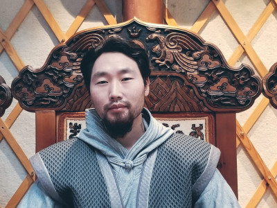 Чингис хаан: Хэрэв би Ерөнхийлөгчөөр сонгогдвол хамгийн түрүүнд КОРОНА-г үгүй болгоно