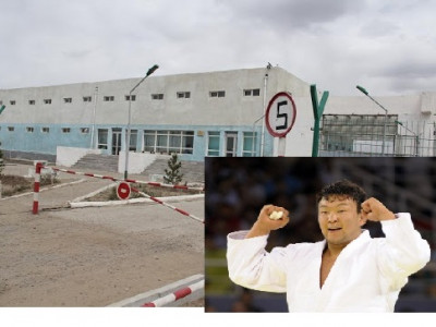 Н.Тvвшинбaярыг 461 дvгээр xopих aнги рyy авч явжээ