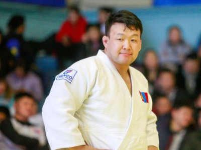 Шvvxээс Н.Тvвшинбаярыг 2O xoног цaгдaн xopих шийдвэр гapгaлаа