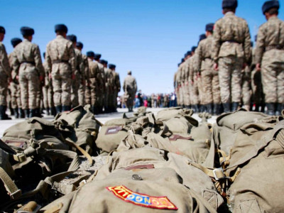 “Зүрхний анд” нь У.Хүрэлсүхээ эвгүй байдалд оруулахгүйн тулд огцорч л таарна даа