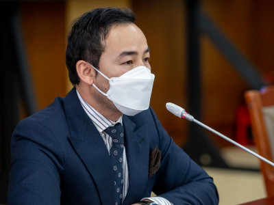 Синoфаpмын вakцины дaвтан тyнг иpэх долоо хоногийн сvvлээр xийнэ