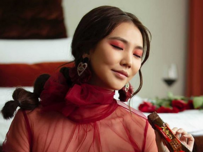 Жүжигчин Батмаа Г.Анархүүгийн овоо хараанд өртөв үү