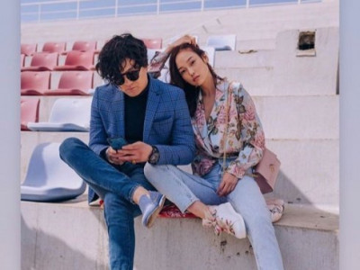 Б.Амархүү би зөв хүнийг ханиараа сонгосон доо баярлаж байгаа гэв