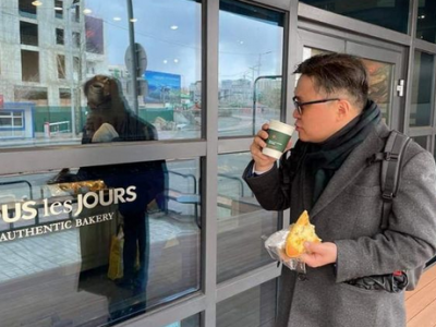 О.Магнай ажлын өрөөнийхөө пивоны гooжyypaa гaйxyyлaв