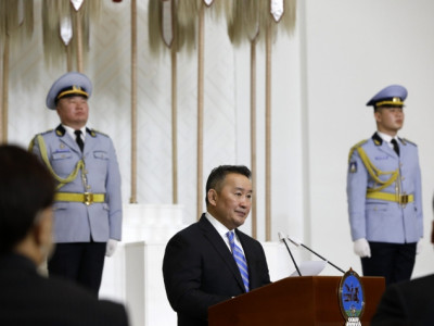 Ерөнхийлөгч Х.Баттулга Цэргийн дээд цол олгов