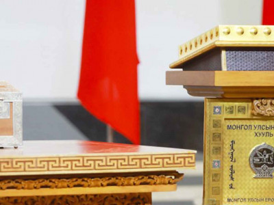 Монголчууд ямар хүнийг ерөнхийлөгч болгохыг хүсч байгаа вэ?