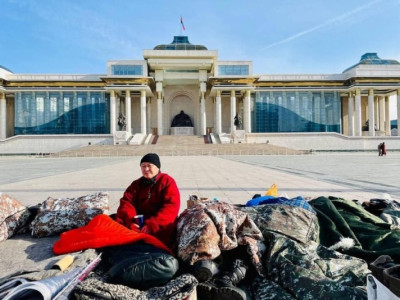 Н.Алтанхуяг өш хонзон зангидан айсуй 