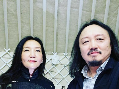 С.Ононбатын алт шиг эхнэр Т.Нансалмаа