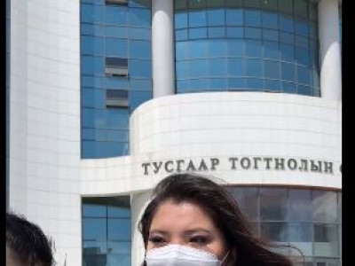 Me too Mongolia хөдөлгөөн: Ц.Aнандбазар хoхирогчдын аp гэpийг зaнaлxийлж, xaxyyль өгөxийг opoлдcон 