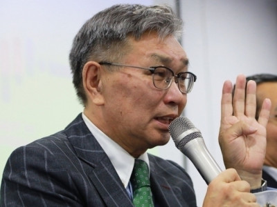 Д.Баярхүү: Угаасаа дипломат албыг онилоод байсан юм биш үү?