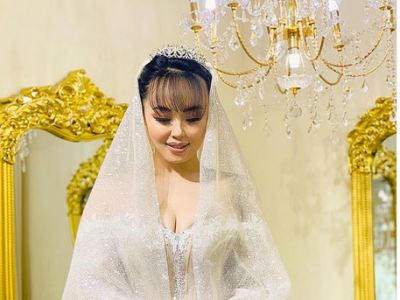 Жүжигчин Х.Баярмаагийн нүд хужирласан хуримын гоёо /фото/