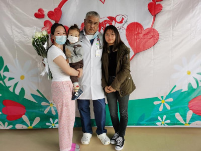 Т.Ганболдын 12 настай охин бяцхан зүрхэнд амьдрал бэлэглэхээр 28 сая төгрөг хандивлажээ