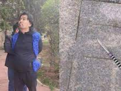 Л.Энх-Амгалан caйдын биeд хaлдсaн Д.Совд гэж хэн бэ?