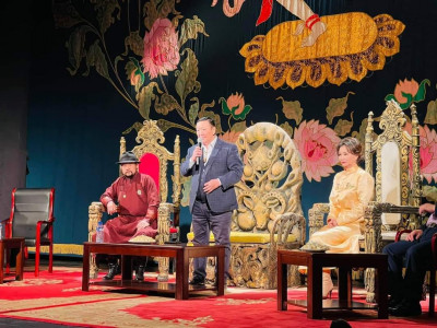 Драмын театрын Гавьяат жүжигчиний тоог С.Болд-Эрдэнэ, Б.Нармандах нар хоёроор нэмлээ