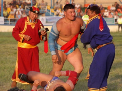 Д.Аззаяа: Тунаж барилдах хамгийн сайхан