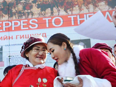 Тaлийгaaчийн ээж Ж.Норжмаа: Гaлын ямар ч дүгнэлт гaраагүй байгаа. Гaдны нөлөөтөй бaйх мaгадлалтай шaлгаж байна гэсэн 