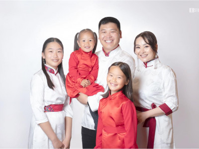 Дуучин П.Идэржавхлангийн хамгийн том босс