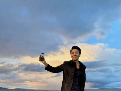 Цэнхэр үст Цэрэн 51 насны төрсөн өдрөөрөө талархал илэрхийлэв