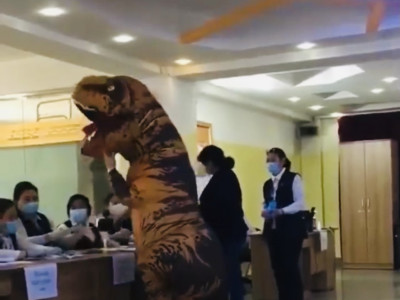 Сонгуульд саналаа өгсөн ҮЛЭГ ГҮРВЭЛ