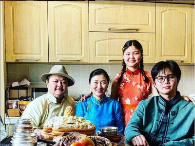 Жүжигчин Ононгийн ШАДАР ГУРАВ 