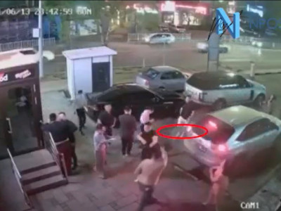 Гудамжинд танхайрсан залуусаас үрлэн сумтай бууг хураан авсан гэв