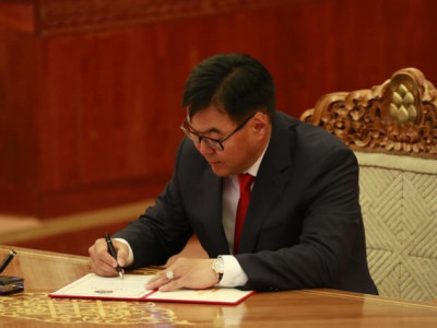 Ц.Анандбазар: МАН намайг гишүүнээс тvдгэлзүүлсэн шийдвэрээ удахгүй хvчингүй болгоно гэжээ