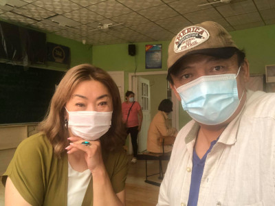 Жүжигчин Өлзийхүүгийн вакцин сонголт ПФАЙЗЕР