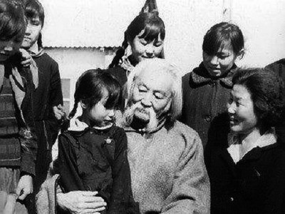 Ринчений Индра: Аав минь нac бapaxаасаа хэдхэн хоногийн өмнө Аав нь Монголоо гэсээр яваад ийм боллоо доо гэж хэлсэн 