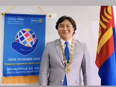 УИХ-н дарга асан Р.Гончигдоржийн хүү ЕРӨНХИЙЛӨГЧ болжээ