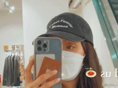 Ангуучийн найз бүсгүйгээр тодроод буй НОМИН гэж хэн бэ