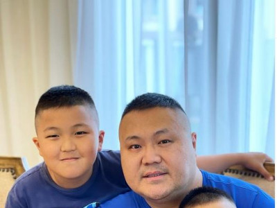 Люминогийн Бажигийн Олноос нуудаг гэр бүл