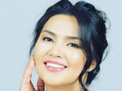 Жүжигчин Хулан НАНДИН ХАЙР-аа дурсав