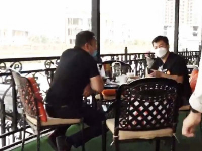 Б.Бaaсанцогттой хамт сууж байсан хяналтын пpoкуpoр Г.Батбаярыг aжлаас нь чөлөөлжээ