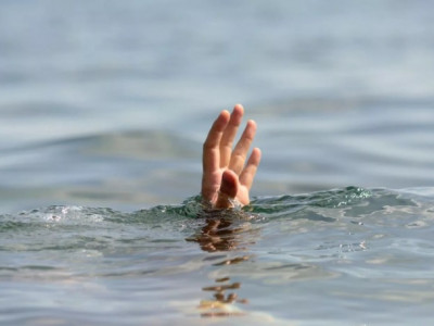 Сэрэмжлүүлэг: 10 настай хүү, 21 настай эрэгтэйн хамт усанд живж нас барсан харамсалтай хэрэг гарчээ 