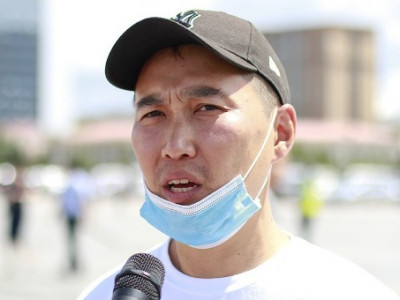 Д.Амартүвшин: 