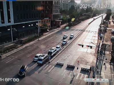 Зүүн дөрвөн замын уулзварыг ДӨРӨВ ХОНОГ хаажээ 