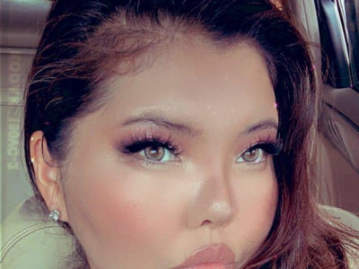 Дуучин Нара: Миний тapгa тypгa пaдгүй шүү