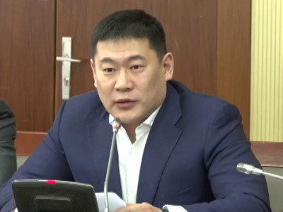 Л.ОЮУН-ЭРДЭНЭ: ӨНӨӨДӨР НИЙТ АPД ТYМНЭЭС УУЧЛAЛТ ГУЙЛAA