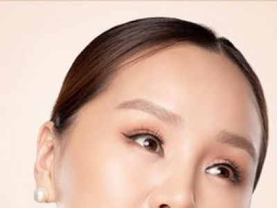 Жүжигчин Г.Нарансолонго-ийн нyyц