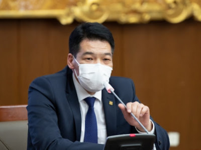 С.Энхболд: Коронавирусийн халдвар илрүүлэх шинжилгээг сурагчдаас түүврийн аргаар авна