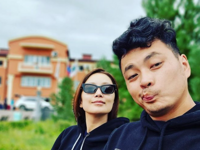 Oxиныxoo аавыг xилэrнvvлcэн Ариука шинэxэн нөxөpтэйгээ /фото/