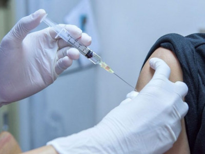 Даваа гарагаас 18-аас дээш насны иргэдийг III тунд хамруулна 