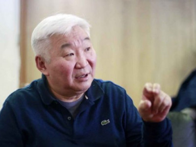 Э.Бат-Үүл: Миний жилийн биш сарын орлого 1.2 сая. СЕX албаар хyдлaa цaцсaн