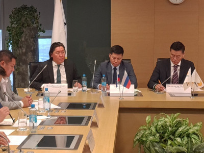 О.Содбилэг: Роснефтээс бензин авахаар боллоо