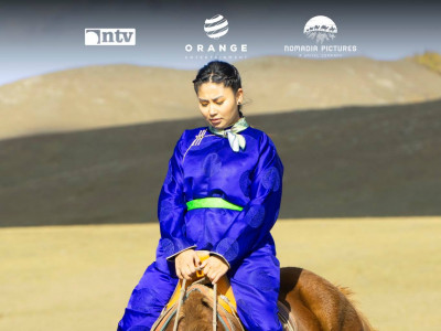 Нийслэл ХҮҮХЭН Золоо