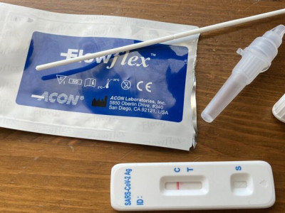 Коронавирусийн халдвар авч эдгэрсэн ч ядрамтгай болох, сульдах, хоолны дуршил буурах, нойргүйдэх, толгой өвдөх, цээжээр хатгуулах гэх мэт шинж тэмдгүүд 