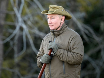 ОХУ-ын ерөнхийлөгч Сибирийн тайгад гурав хоног амарчээ