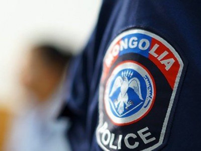 Галын хайч шидэж охинынхоо нүүр, нүдийг гэмтээсэн хэрэг гарчээ